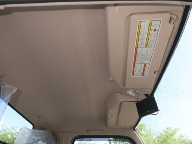 Mitsubishi CANTER 2026-01 6805358-21