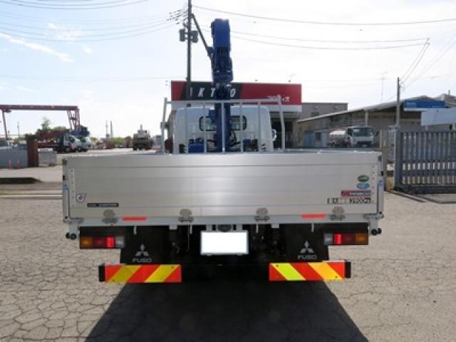 Mitsubishi CANTER 2026-01 6805358-5