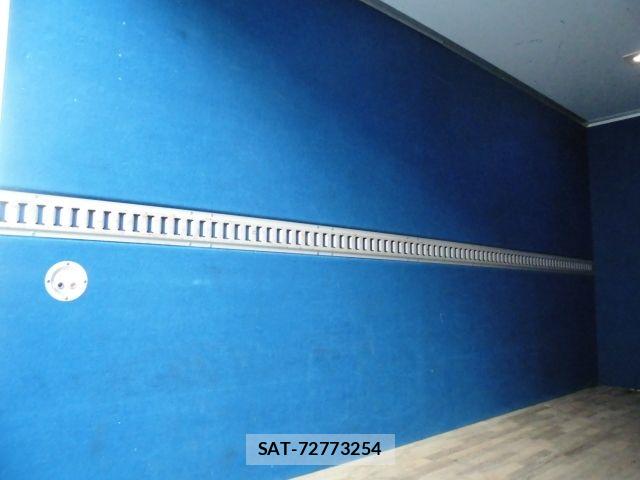 Mitsubishi CANTER 2013-09 6814130-14