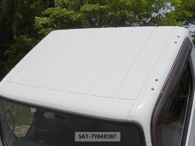 Mitsubishi CANTER 2015-10 6814132-11