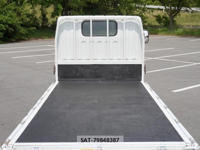 Mitsubishi CANTER 2015-10 6814132-3