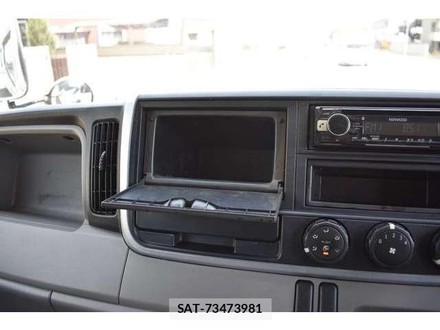 Mitsubishi CANTER 2017-08 6814131-20