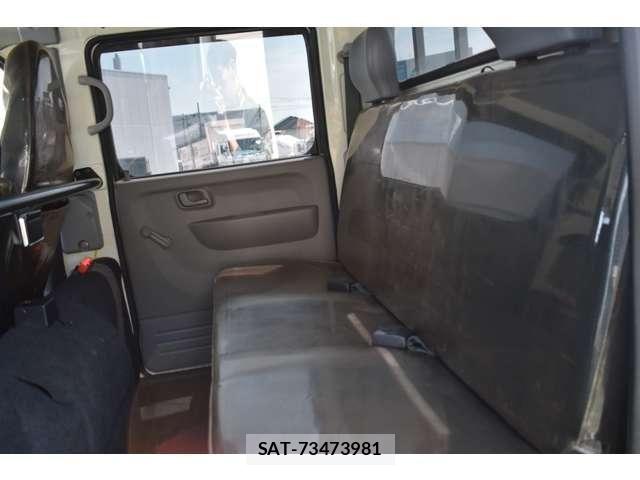 Mitsubishi CANTER 2017-08 6814131-7
