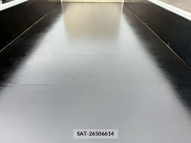 Mitsubishi CANTER 2023-02 6902995-9