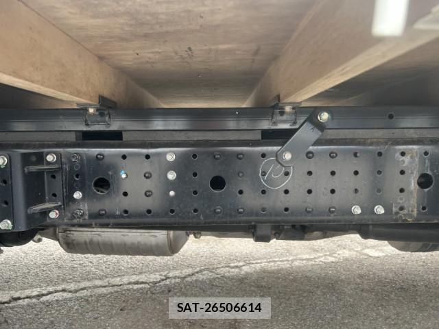 Mitsubishi CANTER 2023-02 6902995-12