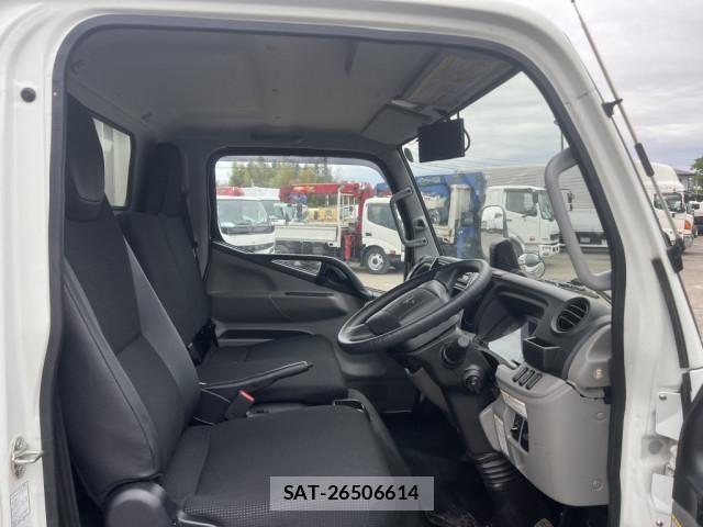 Mitsubishi CANTER 2023-02 6902995-19