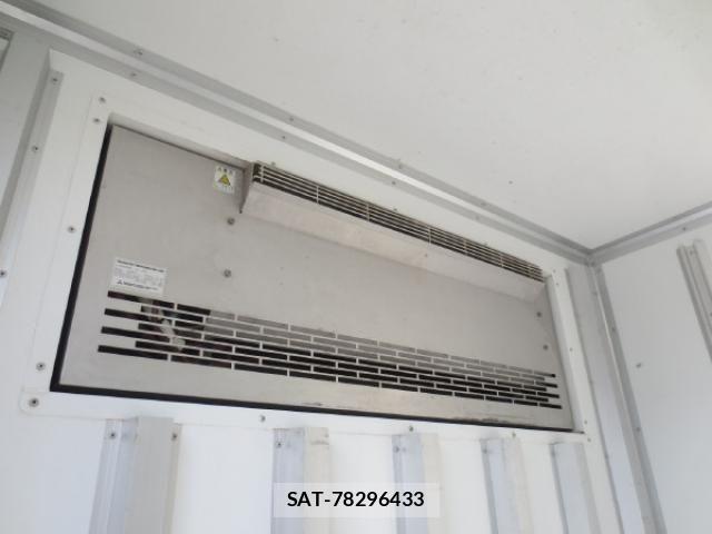 Mitsubishi CANTER 2018-03 6903001-12