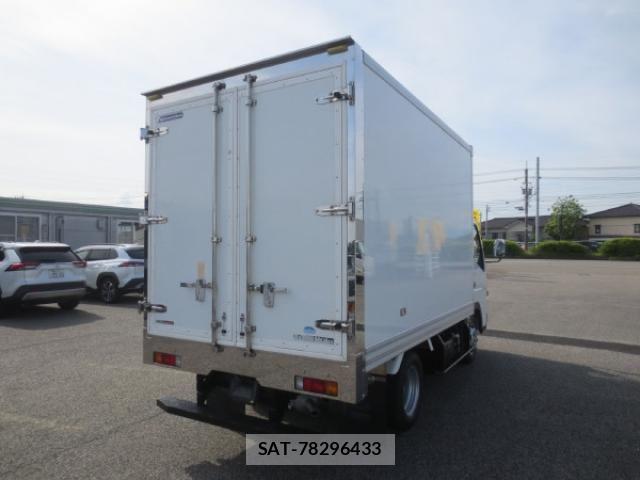 Mitsubishi CANTER 2018-03 6903001-3