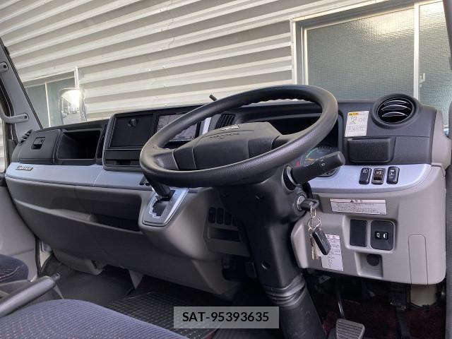 Mitsubishi CANTER 2016-12 6902993-18
