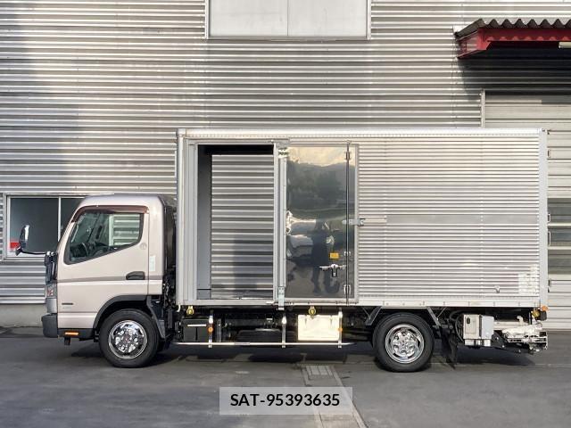 Mitsubishi CANTER 2016-12 6902993-2