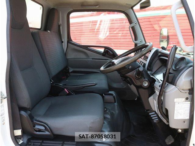 Mitsubishi CANTER 2017-09 6903019-25