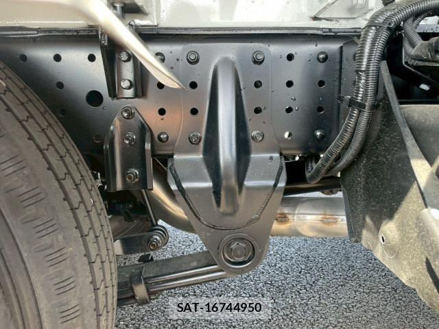 Mitsubishi CANTER 2026-01 6902972-18