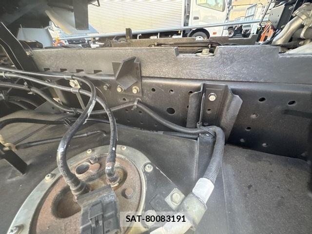 Mitsubishi CANTER 2018-12 6902998-15