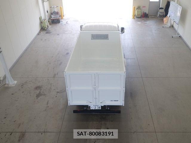 Mitsubishi CANTER 2018-12 6902998-3