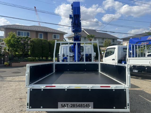 Mitsubishi CANTER 2026-02 6902977-8