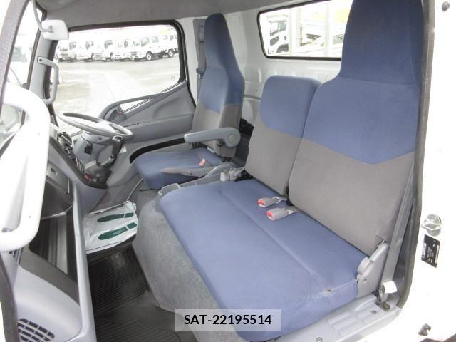 Mitsubishi CANTER 2010-03 6903003-24