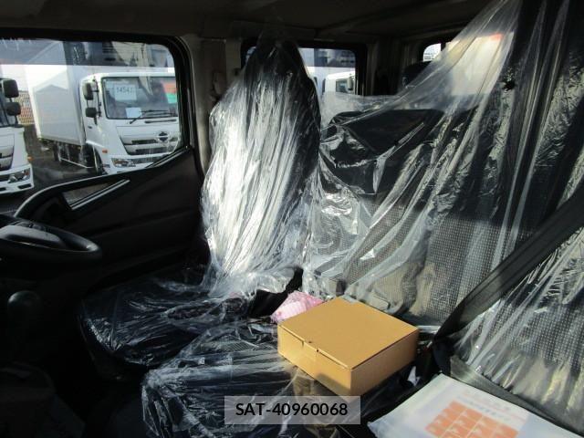 Mitsubishi CANTER 2026-01 6902989-18