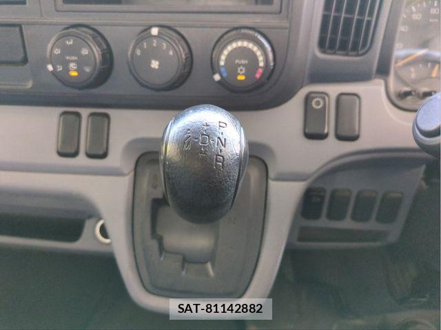 Mitsubishi CANTER 2012-10 6903025-10