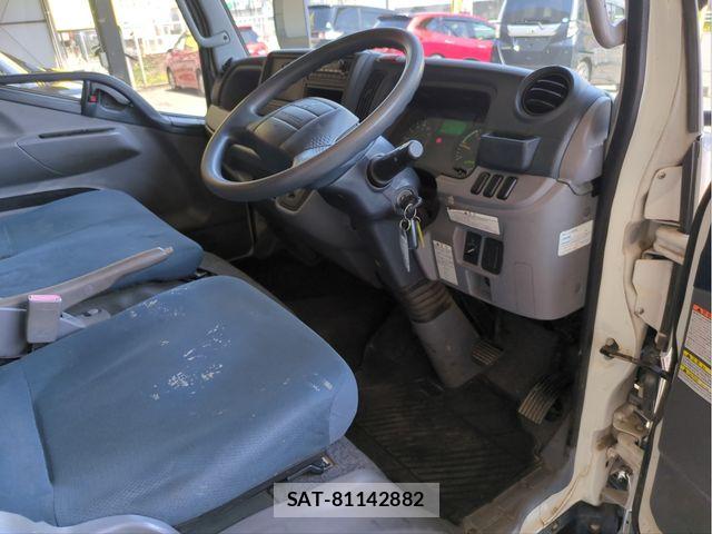 Mitsubishi CANTER 2012-10 6903025-23
