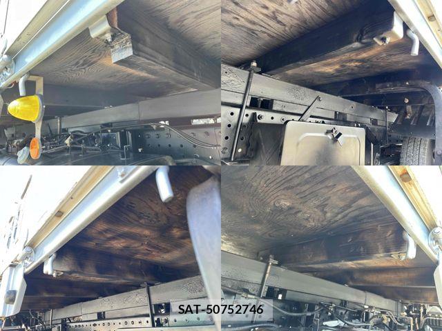 Mitsubishi CANTER 2017-02 6903000-11