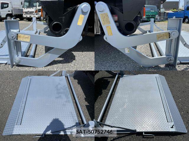 Mitsubishi CANTER 2017-02 6903000-14