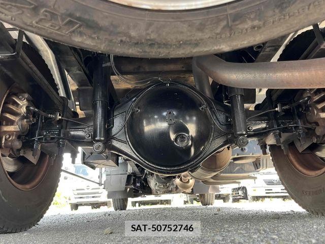Mitsubishi CANTER 2017-02 6903000-24