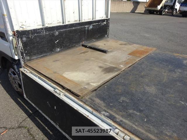 Mitsubishi CANTER 2013-10 6903021-15