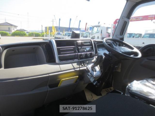 Mitsubishi CANTER 2023-12 6902992-14