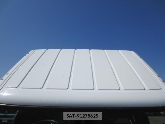 Mitsubishi CANTER 2023-12 6902992-16