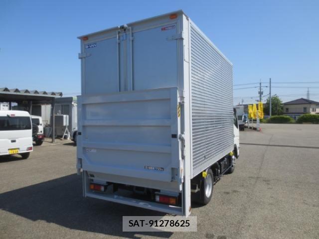 Mitsubishi CANTER 2023-12 6902992-3