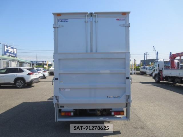Mitsubishi CANTER 2023-12 6902992-6