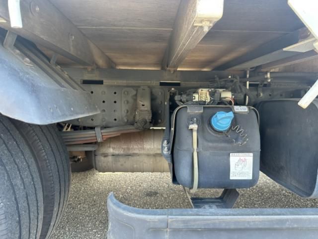 Mitsubishi CANTER 2020-01 6919883-14