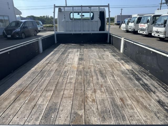 Mitsubishi CANTER 2020-01 6919883-19