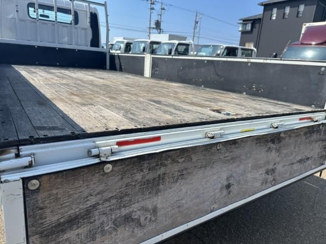 Mitsubishi CANTER 2020-01 6919883-21