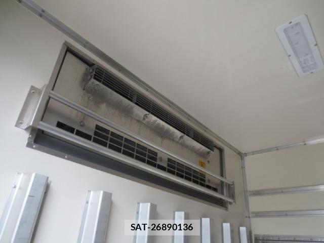 Mitsubishi CANTER 2019-03 6902994-12