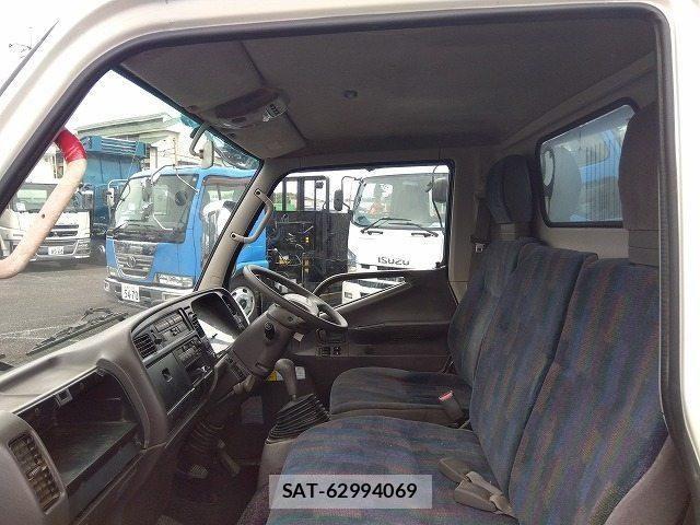 Mitsubishi CANTER 2001-12 6903020-18