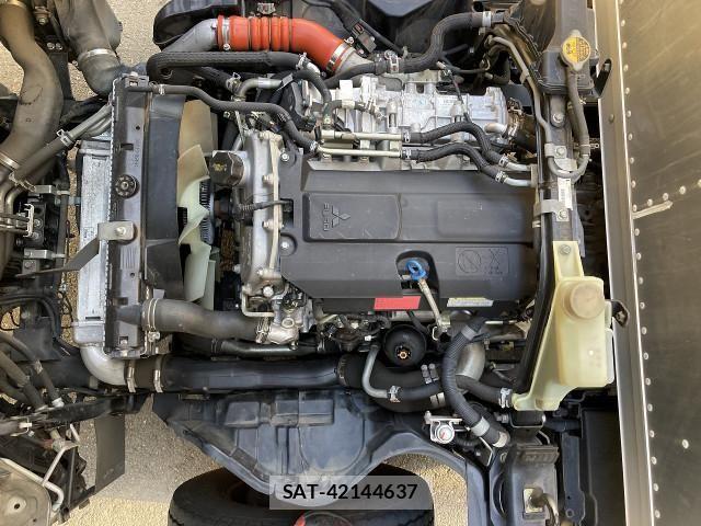 Mitsubishi CANTER 2019-03 6902999-5