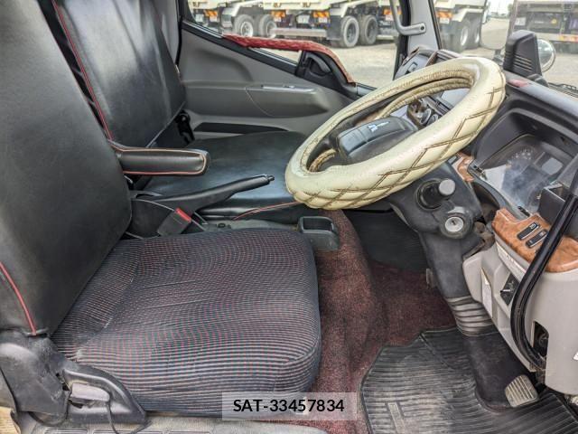 Mitsubishi CANTER 2020-03 6903018-27