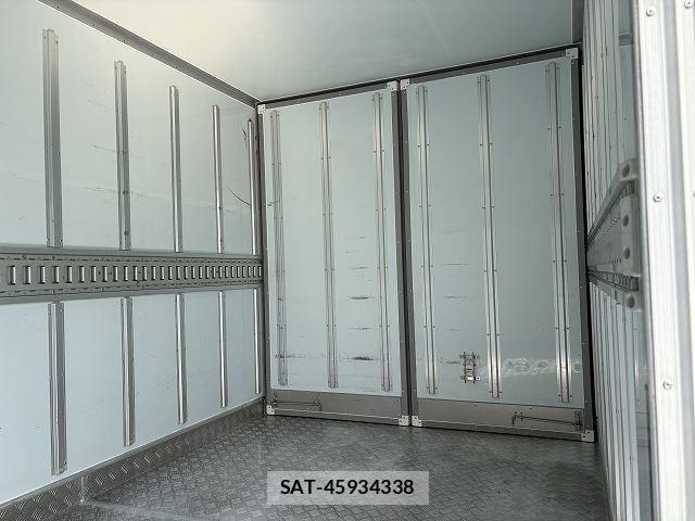 Mitsubishi CANTER 2020-07 6903007-9