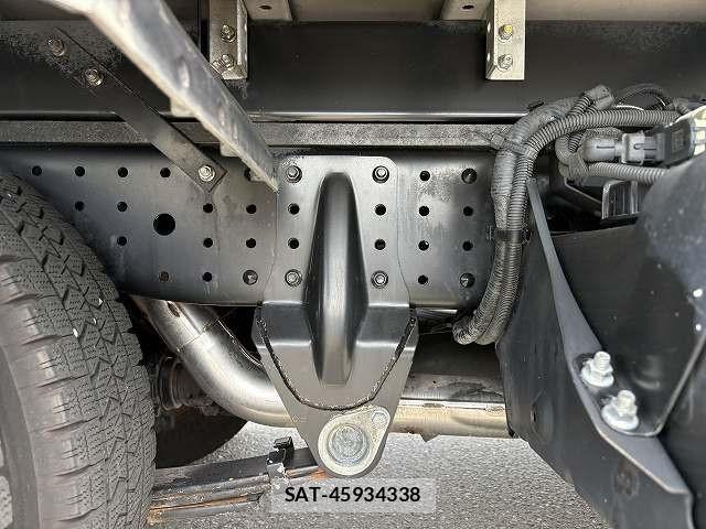 Mitsubishi CANTER 2020-07 6903007-23