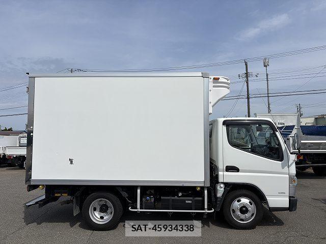 Mitsubishi CANTER 2020-07 6903007-5