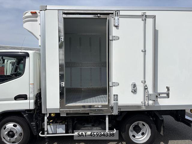 Mitsubishi CANTER 2020-07 6903007-6