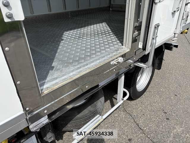 Mitsubishi CANTER 2020-07 6903007-7