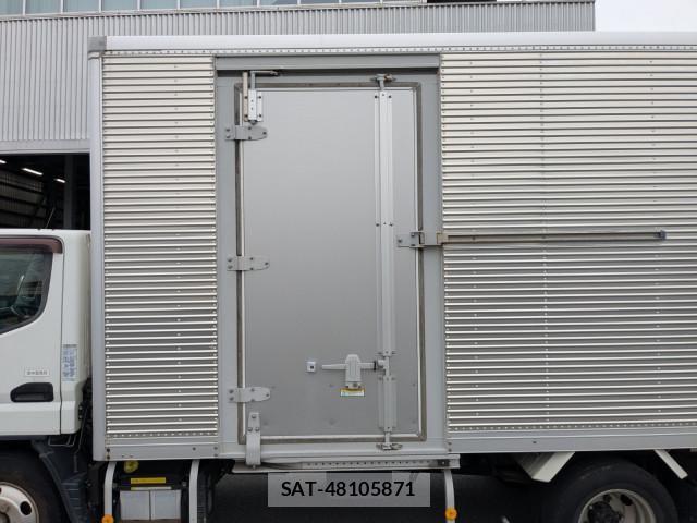 Mitsubishi CANTER 2018-02 6903011-11
