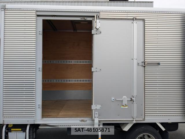 Mitsubishi CANTER 2018-02 6903011-12