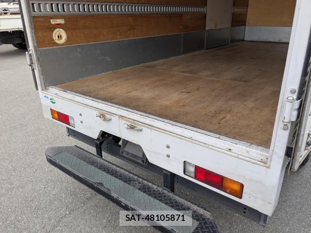 Mitsubishi CANTER 2018-02 6903011-17