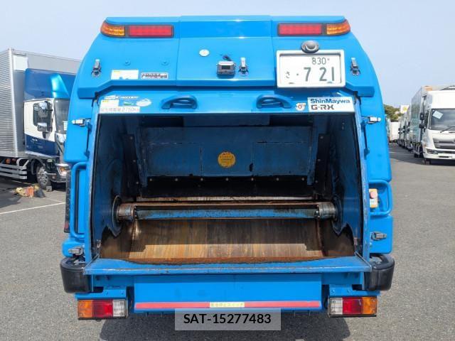 Mitsubishi CANTER 2015-05 6903008-7