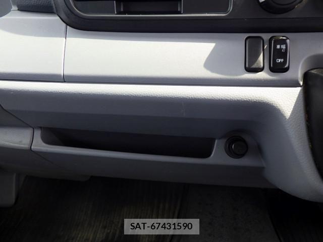Mitsubishi CANTER 2014-01 6903010-19