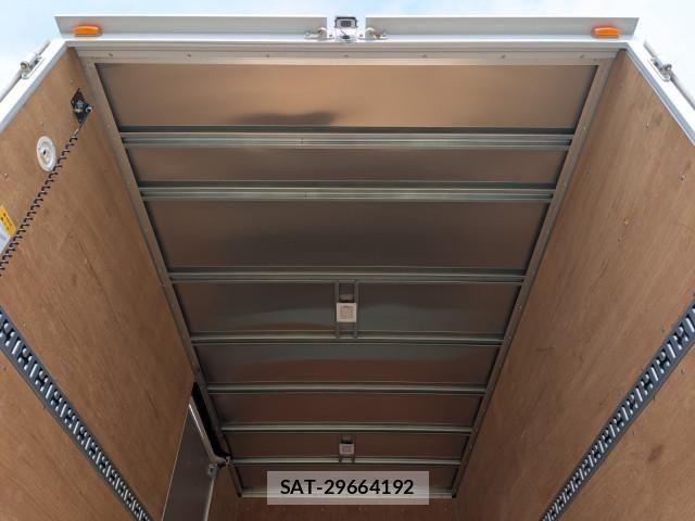 Mitsubishi CANTER 2023-07 6902982-9