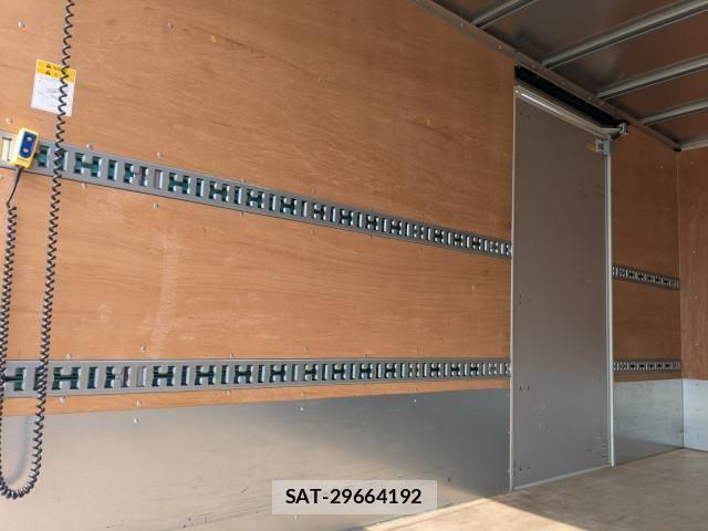 Mitsubishi CANTER 2023-07 6902982-13